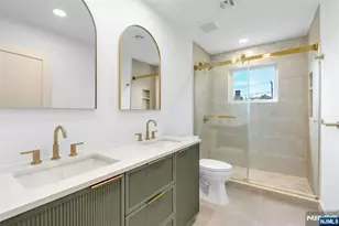 204 Woodland Rd, New Milford, NJ 07646 - Photo 28