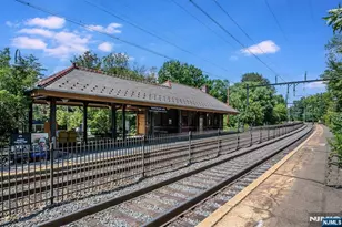 163 Park St, Montclair, NJ 07042 - Photo 30