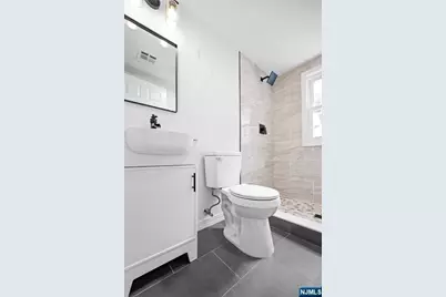 206 Linden Avenue, Verona, NJ 07044 - Photo 8