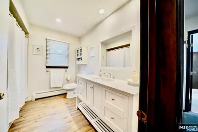 8 Torbet, Wayne, NJ 07470 - Photo 20