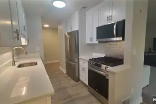 1103 Hilltop Rd, Mahwah, NJ 07430 - Photo 4