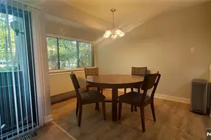 1103 Hilltop Rd, Mahwah, NJ 07430 - Photo 6