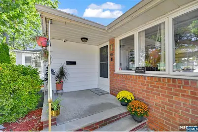 61 Hobart Street, Ridgefield Park, NJ 07660 - Photo 4