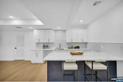 153 E Cedar Street, Livingston, NJ 07039 - Photo 38