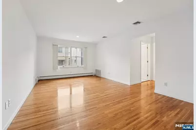 2180 South Street, Fort Lee, NJ 07024 - Photo 10