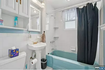 471 Harding Avenue, Lyndhurst Township, NJ 07071 - Photo 44