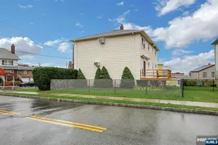 426 Broad St, Carlstadt, NJ 07072 - Photo 36