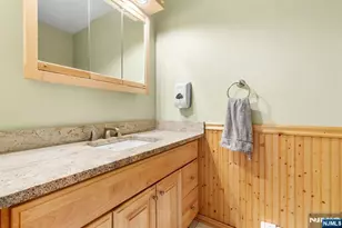 111 Park Pl, Kearny, NJ 07032 - Photo 20