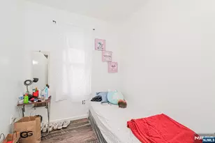 16 Alexander St, Newark, NJ 07106 - Photo 12