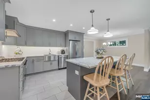 82 Little Falls Rd, Cedar Grove, NJ 07009 - Photo 12