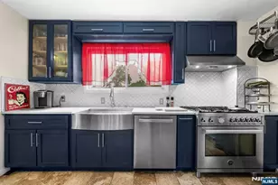 298 3rd St, Hackensack, NJ 07601 - Photo 4