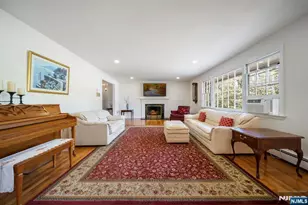 564 Route 208, Franklin Lakes, NJ 07417 - Photo 10
