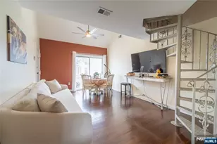 276 Walnut St, Newark, NJ 07105 - Photo 2