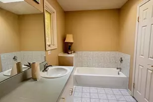 48 Clarken Dr 243, West Orange Township, NJ 07052 - Photo 12