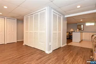 243 Cleveland Ave, Hasbrouck Heights, NJ 07604 - Photo 30