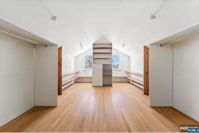 645 Cambridge Road, Paramus, NJ 07652 - Photo 24