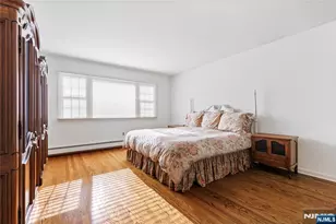 645 Cambridge Rd, Paramus, NJ 07652 - Photo 22