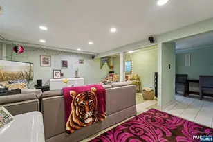 70 York Rd, North Arlington, NJ 07031 - Photo 40