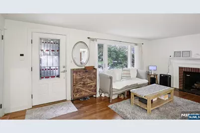 322 Marshall Street, Ridgewood, NJ 07450 - Photo 6