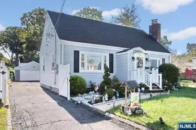 1163 Burnet Avenue, Union Township, NJ 07083 - Photo 1