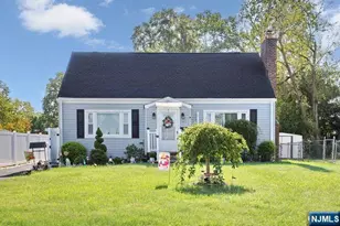 1163 Burnet Ave, Union Township, NJ 07083 - Photo 2