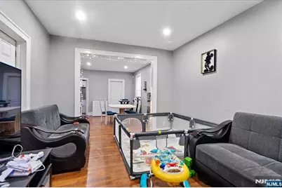 228 Madison Avenue, Irvington, NJ 07111 - Photo 8