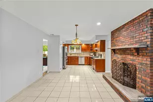 6 Old Orchard Dr, Hawthorne, NJ 07506 - Photo 14