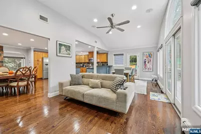 428 Faletti Circle, River Vale Township, NJ 07675 - Photo 10