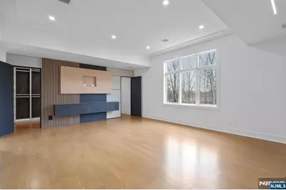 312 Bolz Street, Englewood Cliffs, NJ 07632 - Photo 32