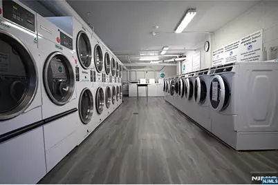 285 Aycrigg Avenue 19H #19H, Passaic, NJ 07055 - Photo 18