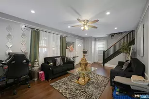 18 Whitman Ave, East Orange, NJ 07017 - Photo 6