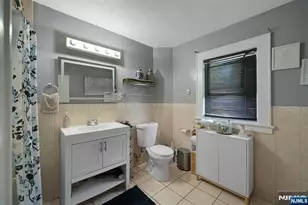 18 Whitman Ave, East Orange, NJ 07017 - Photo 18