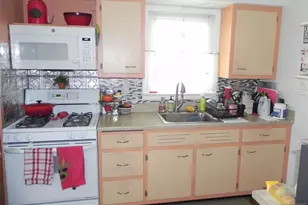 169 Franklin St, Little Ferry, NJ 07643 - Photo 8