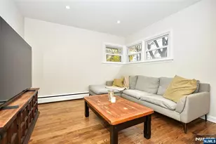 82 Grove St, Waldwick, NJ 07463 - Photo 12