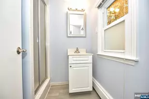 82 Grove St, Waldwick, NJ 07463 - Photo 16