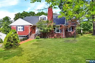 22 Notch Park Rd, Little Falls Township, NJ 07424 - Photo 2