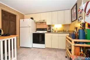 951 Berdan Ave, Wayne, NJ 07470 - Photo 28