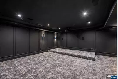 46 Locust Lane, Upper Saddle River, NJ 07458 - Photo 40