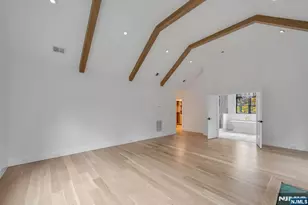 46 Locust Ln, Upper Saddle River, NJ 07458 - Photo 26