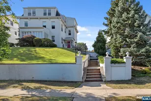 114 Orient Wy, Rutherford, NJ 07070 - Photo 4