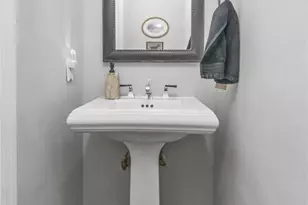 20 Dwight St, Wayne, NJ 07470 - Photo 14