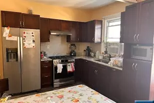 90 Dewitt Pl, Hackensack, NJ 07601 - Photo 4