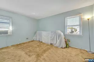 18 Ferncliff Rd, Jersey City, NJ 07305 - Photo 26