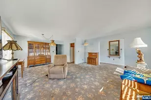 18 Ferncliff Rd, Jersey City, NJ 07305 - Photo 4