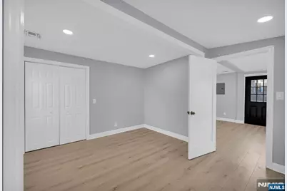 16 2nd Avenue, West Milford, NJ 07480 - Photo 16