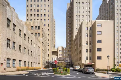 4 Beacon Way 1802 #1802, Jersey City, NJ 07304 - Photo 1