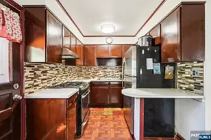 212 Jackson Ave, North Plainfield, NJ 07060 - Photo 6