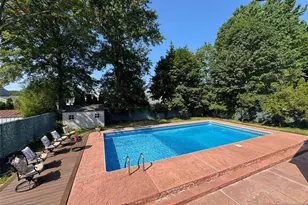 28 Willow Ct, Totowa, NJ 07512 - Photo 6