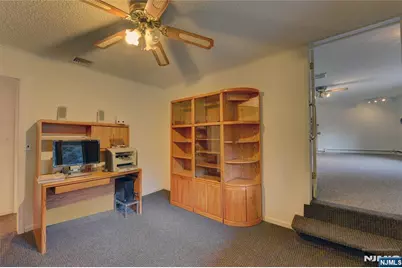 78 Lincoln, East Hanover Township, NJ 07936 - Photo 20