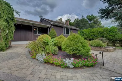 78 Lincoln, East Hanover Township, NJ 07936 - Photo 6